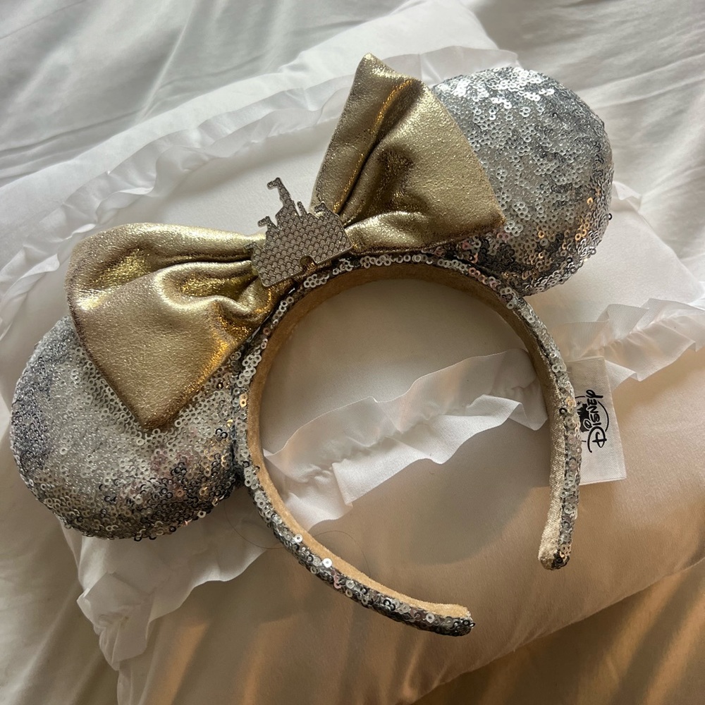 Disney Silver Sequin Minnie Mouse Cinderella Castle Ear Headband